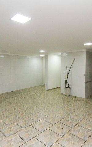 Casa à venda com 250m², 3 quartos e 3 vagasGaragem