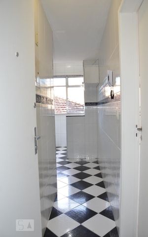 Apartamento à venda com 69m², 2 quartos e 1 vagaCozinha