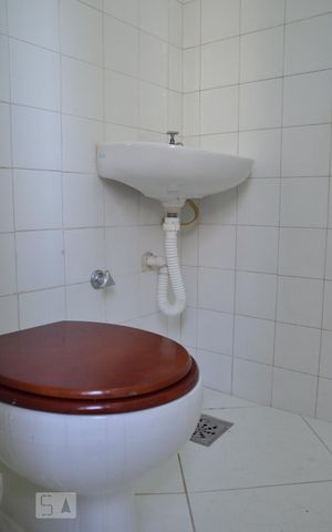 Apartamento à venda com 69m², 2 quartos e 1 vagaBanheiro