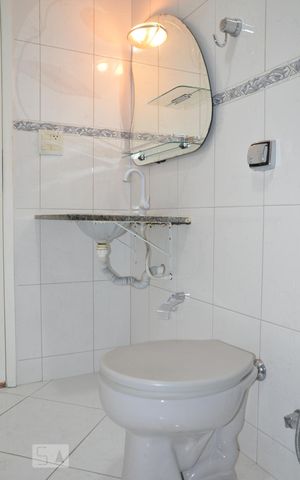 Apartamento à venda com 69m², 2 quartos e 1 vagaBanheiro