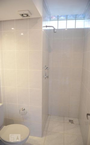 Apartamento à venda com 75m², 2 quartos e 1 vagaBanheiroBanheiro