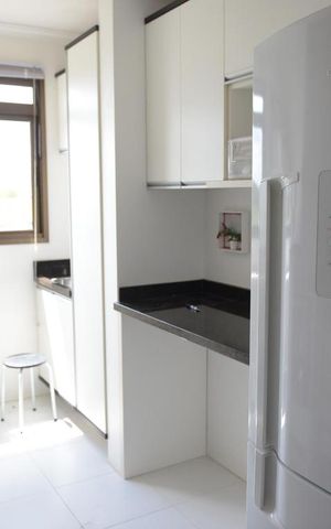 Apartamento à venda com 75m², 2 quartos e 1 vagaCozinha