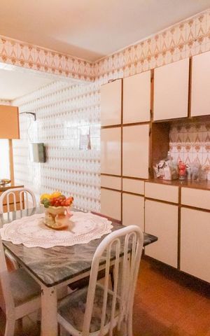 Casa à venda com 160m², 3 quartos e 2 vagasCozinha