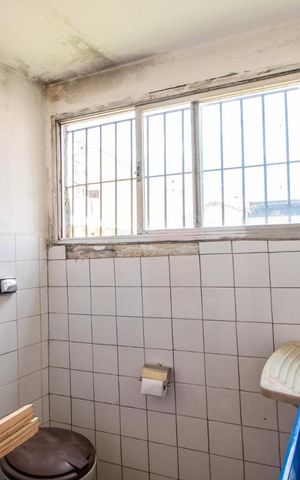 Casa à venda com 160m², 3 quartos e 2 vagasBanheiro da Suíte