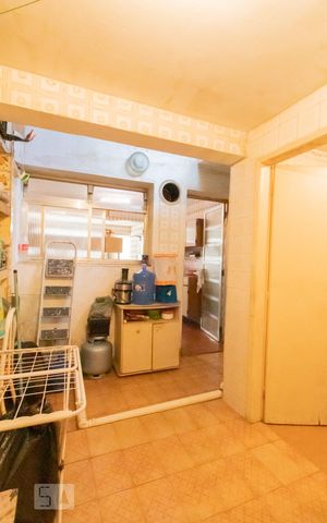 Casa à venda com 160m², 3 quartos e 2 vagasÁrea de Serviço
