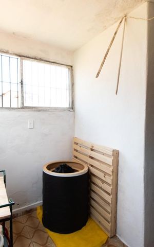 Casa à venda com 160m², 3 quartos e 2 vagasSuíte