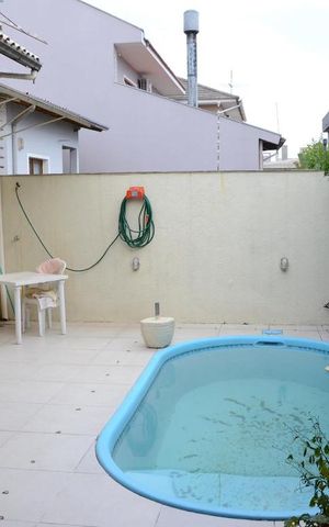 Casa à venda com 110m², 3 quartos e 2 vagasÁrea comum