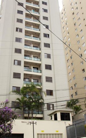 Apartamento à venda com 72m², 3 quartos e 2 vagasFachada