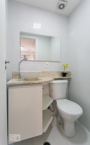Apartamento à venda com 55m², 2 quartos e 1 vagaBanheiro da Suíte