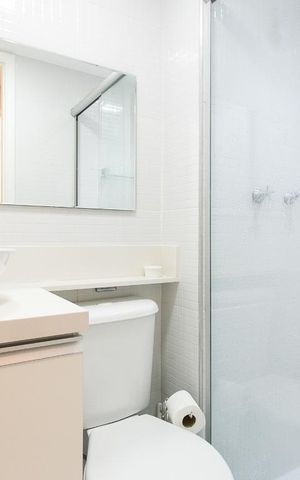 Apartamento à venda com 55m², 2 quartos e 1 vagaBanheiro Social