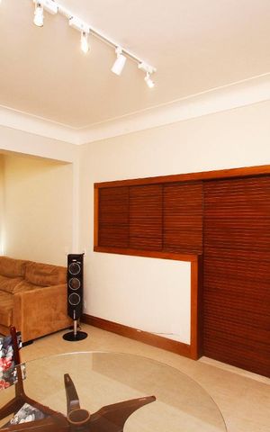 Apartamento à venda com 103m², 2 quartos e sem vagaSala
