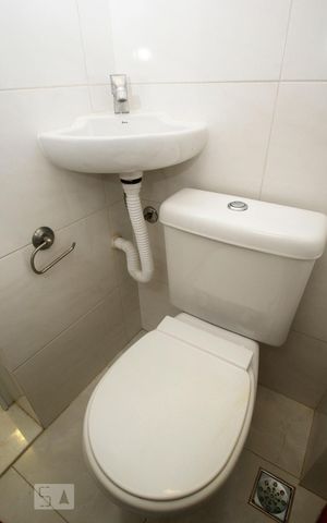 Apartamento à venda com 103m², 2 quartos e sem vagaBanheiro de Serviço