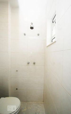 Apartamento à venda com 103m², 2 quartos e sem vagaBanheiro de Serviço