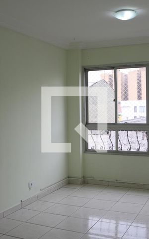Apartamento à venda com 72m², 3 quartos e 1 vagaSala