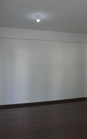 Apartamento à venda com 80m², 2 quartos e 1 vagaSala
