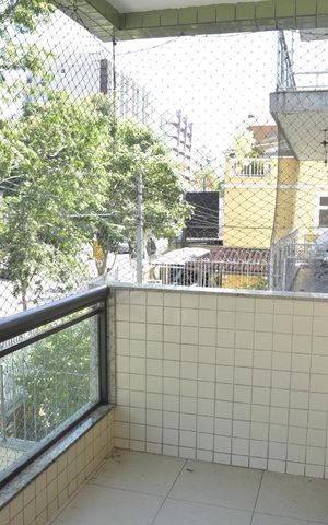 Apartamento à venda com 80m², 2 quartos e 1 vagaVaranda