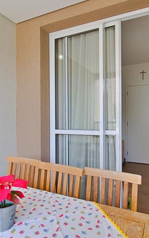 Apartamento à venda com 75m², 2 quartos e 1 vaga Apartamento à venda com 75m², 2 quartos e 1 vagaVaranda da Sala