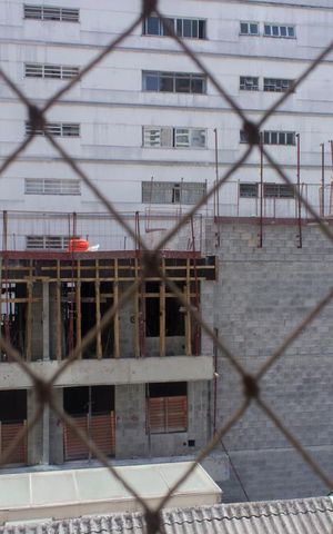 Apartamento para alugar com 60m², 2 quartos e 1 vagaVista área de serviço e cozinha