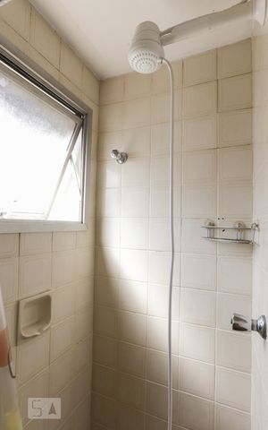 Apartamento para alugar com 40m², 1 quarto e 1 vaga Apartamento para alugar com 40m², 1 quarto e 1 vagaBanheiro