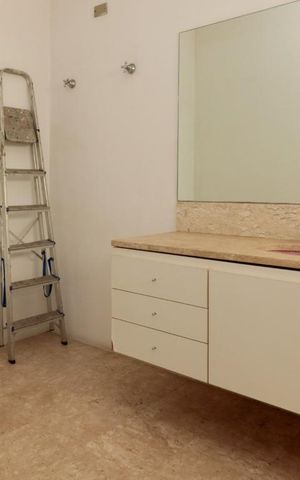 Casa à venda com 600m², 6 quartos e 6 vagas Casa à venda com 600m², 6 quartos e 6 vagasSuíte 2