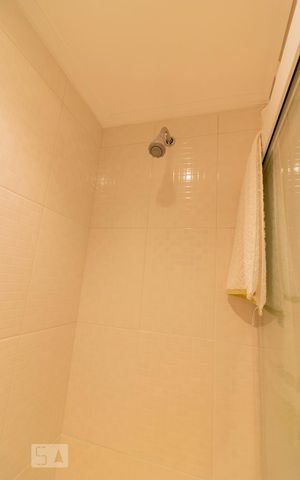 Apartamento à venda com 168m², 3 quartos e 2 vagas Apartamento à venda com 168m², 3 quartos e 2 vagasBanheiro Social