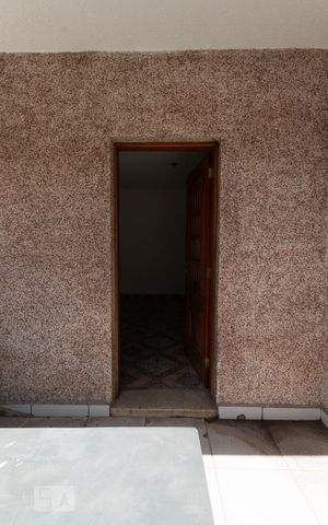 Casa à venda com 250m², 3 quartos e 4 vagas Casa à venda com 250m², 3 quartos e 4 vagasHall de Entrada