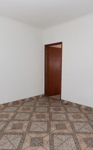 Casa à venda com 250m², 3 quartos e 4 vagas Casa à venda com 250m², 3 quartos e 4 vagasSala