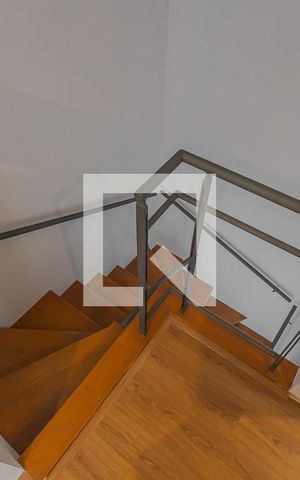 Apartamento para alugar com 58m², 1 quarto e 1 vagaEscada