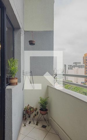 Apartamento para alugar com 58m², 1 quarto e 1 vagaVaranda