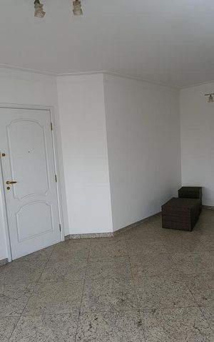 Apartamento à venda com 125m², 3 quartos e 3 vagas Apartamento à venda com 125m², 3 quartos e 3 vagasSala