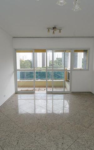 Apartamento à venda com 125m², 3 quartos e 3 vagas Apartamento à venda com 125m², 3 quartos e 3 vagasSala