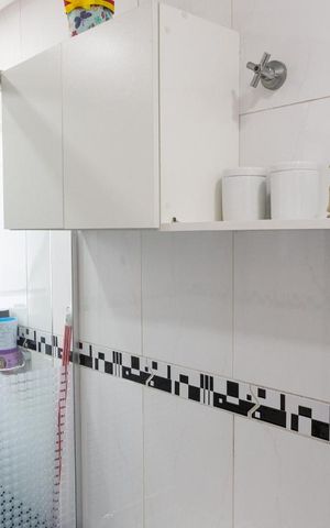 Apartamento à venda com 57m², 2 quartos e 1 vaga Apartamento à venda com 57m², 2 quartos e 1 vagaBanheiro