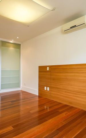 Apartamento para alugar com 218m², 3 quartos e 4 vagas Apartamento para alugar com 218m², 3 quartos e 4 vagasSuíte 2