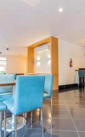 Apartamento para alugar com 218m², 3 quartos e 4 vagas Apartamento para alugar com 218m², 3 quartos e 4 vagasEspaço Gourmet