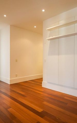 Apartamento para alugar com 218m², 3 quartos e 4 vagas Apartamento para alugar com 218m², 3 quartos e 4 vagasHall Central