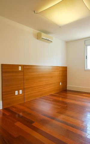 Apartamento para alugar com 218m², 3 quartos e 4 vagas Apartamento para alugar com 218m², 3 quartos e 4 vagasSuíte 2