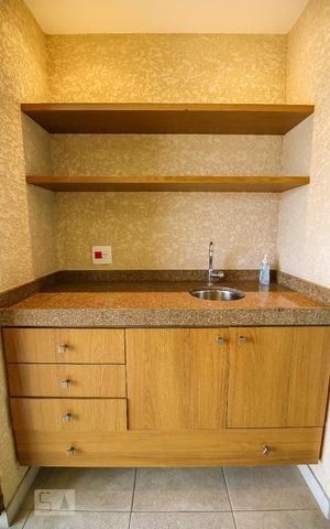Apartamento para alugar com 218m², 3 quartos e 4 vagas Apartamento para alugar com 218m², 3 quartos e 4 vagasVaranda gourmet