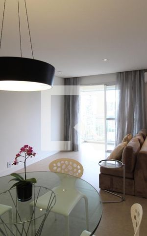Apartamento à venda com 73m², 1 quarto e 1 vagaSala