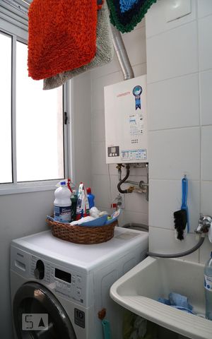 Apartamento para alugar com 60m², 3 quartos e 1 vagaÁrea de Serviço