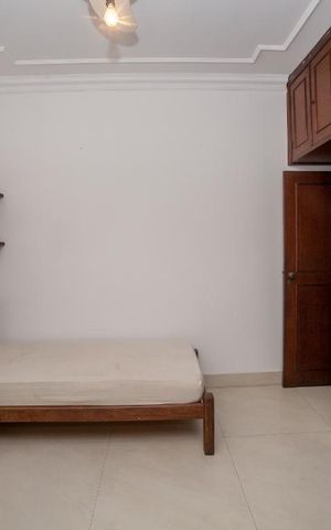 Casa à venda com 320m², 4 quartos e 4 vagas Casa à venda com 320m², 4 quartos e 4 vagasQuarto 2