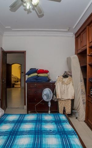 Casa à venda com 320m², 4 quartos e 4 vagas Casa à venda com 320m², 4 quartos e 4 vagasSuíte 1