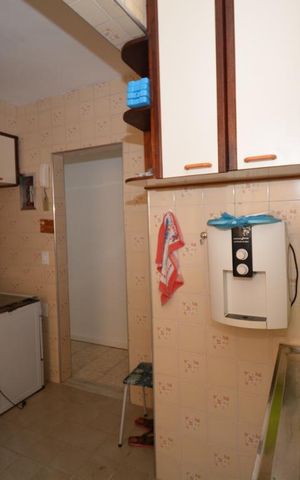 Apartamento à venda com 50m², 2 quartos e 1 vagaCozinha e Área de Serviço