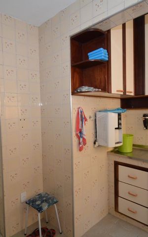 Apartamento à venda com 50m², 2 quartos e 1 vagaCozinha e Área de Serviço