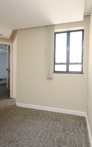 Apartamento à venda com 375m², 5 quartos e 2 vagas Apartamento à venda com 375m², 5 quartos e 2 vagasCorredor
