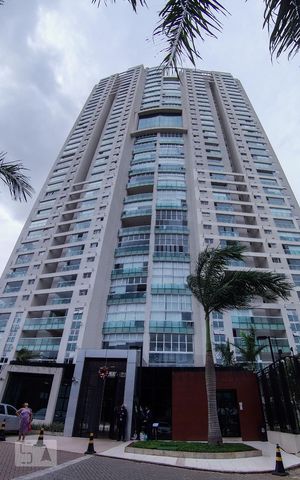 Apartamento para alugar com 70m², 2 quartos e 1 vaga Apartamento para alugar com 70m², 2 quartos e 1 vagaFachada