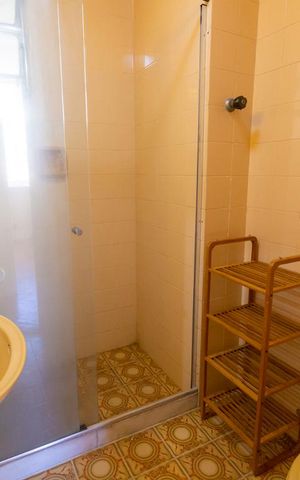 Apartamento à venda com 70m², 2 quartos e 1 vaga Apartamento à venda com 70m², 2 quartos e 1 vagaBanheiro
