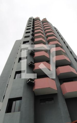 Apartamento para alugar com 39m², 1 quarto e sem vagaFachada