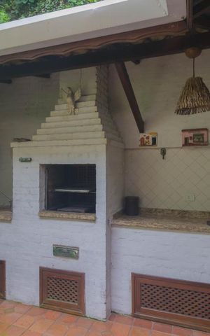 Casa para alugar com 200m², 3 quartos e 2 vagas Casa para alugar com 200m², 3 quartos e 2 vagasQuintal