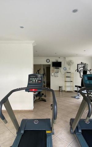 Apartamento à venda com 109m², 3 quartos e 2 vagas Apartamento à venda com 109m², 3 quartos e 2 vagasÁrea comum - Academia