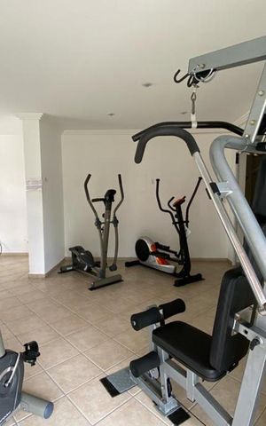 Apartamento à venda com 109m², 3 quartos e 2 vagas Apartamento à venda com 109m², 3 quartos e 2 vagasÁrea comum - Academia